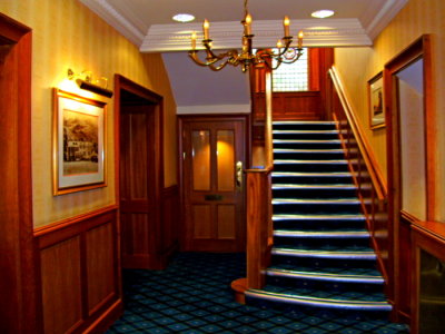 Scot!and - Lochs & Glens - Loch Achray Hotel  - Stairway