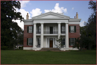 Antebellum Mansion: Melrose