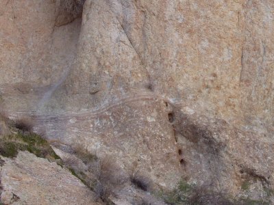 Tuff layer between two breccia layers