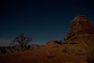 Big Dip and O'Neil Butte taken on the way back about 2am
