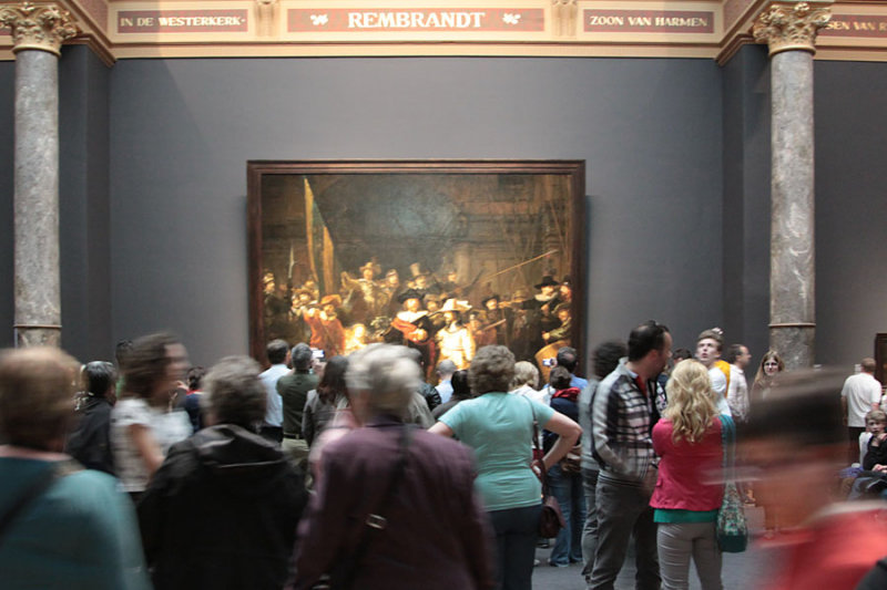 Looking at Rembrandts Nightwatch