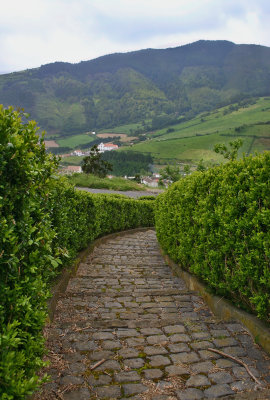 Steep Pathway