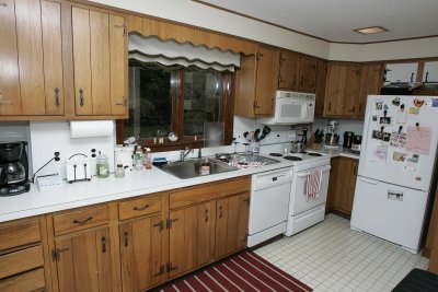 Kitchen_01.jpg