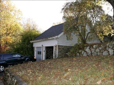 116_conant_garage.jpg