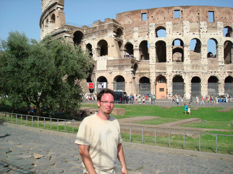 Dino - outside Colliseum.jpg