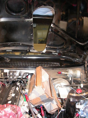 Hole in the hood with masonite plenum mock-up: hood open.