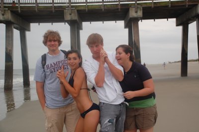 andrew, abby, byron and allie at the beach