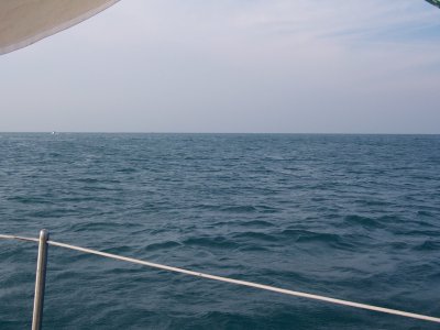 sailing on lake michigan 004.jpg