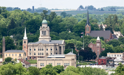 decorah-courthouse