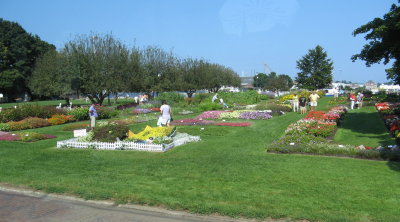 Prescott Park Gardens