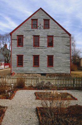 Strawberry Banke Home
