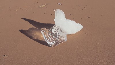 Ice on red sand 4