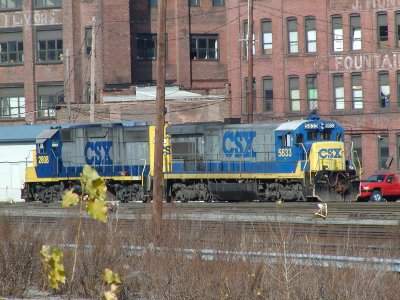 CSX Engines Passing Through Rochester, NY, Railyard