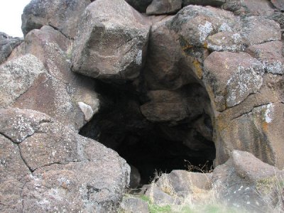 IMG_2968 Cowiche Canyon cave.jpg