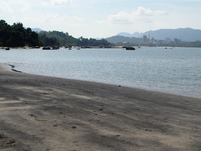 Pasar Pantai Hitam - Black Sand Beach