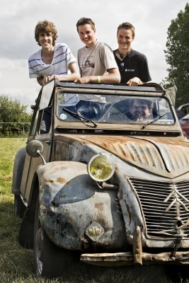 2CV