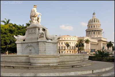 Capitol and Statue