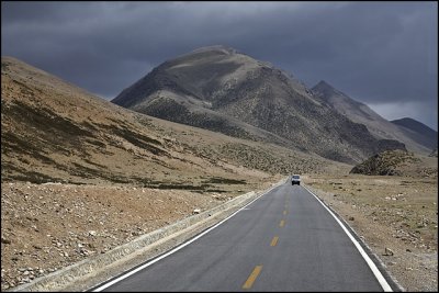 greeted with a rain-snow mix at the pass