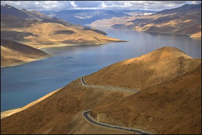 view of Lake Yamdrok r贍