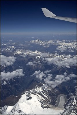 plateau between Tibet and Sichuan