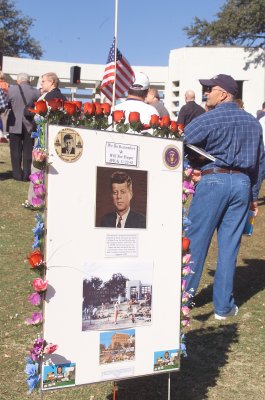 Temporary Memorial Sign about JFK and the fateful day
