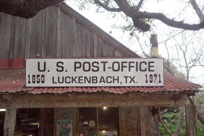Luchenback Texas Post Office