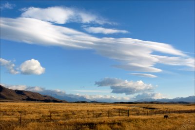 Nor'west clouds over the MacKenzie basin