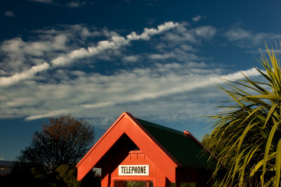 Contrails over Oamaru