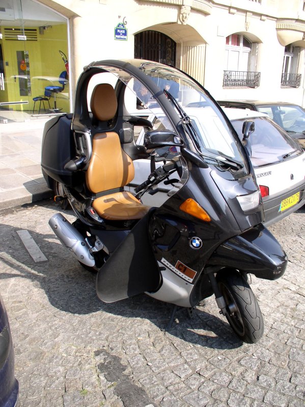 How thats protection from the rain. Made by BMW.