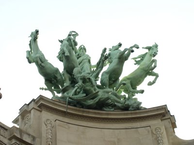 This stands on top of the Grand Palais.