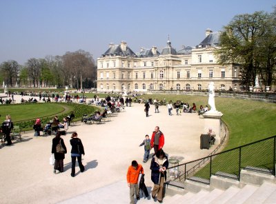Palais du Luxembourg within the gardens.