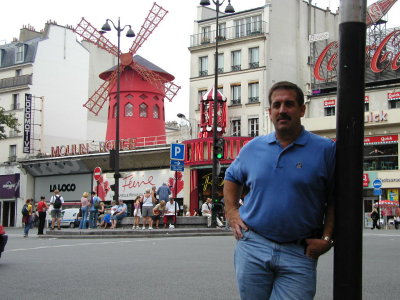 Moulin Rouge 1, Paris France