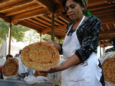 Lepeshka or Bread, Tashkent Uzbekistan.JPG
