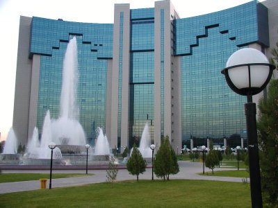 Fountain 1, Tashkent Uzbekistan.JPG