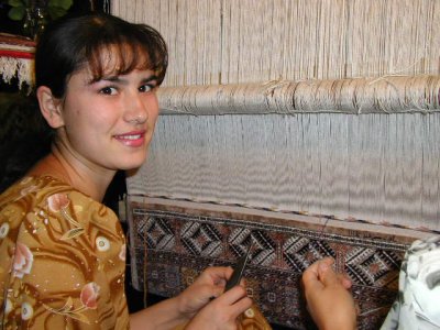 Rug Maker, Sumarkand Uzbekistan.JPG