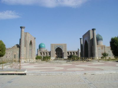 Sher Dor, Registan 1, Samarkand Uzbekistan.JPG