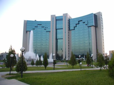 Waterfall 2, Tashkent Uzbekistan.JPG