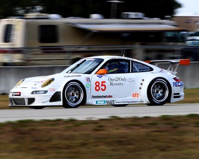 24th = Porsche 911GT3 RSR #85