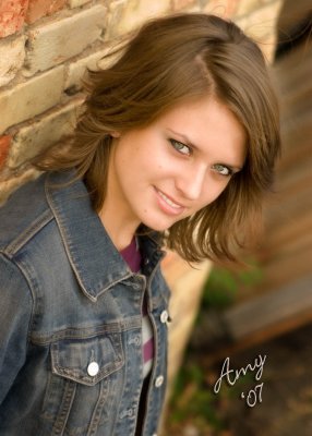 098_Amy_9583_deep-wallet.jpg