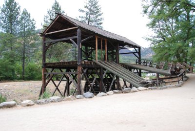 Sutters Mill 03.jpg