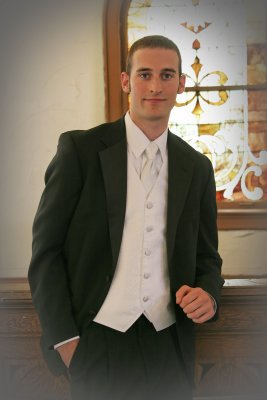 Groom.jpg