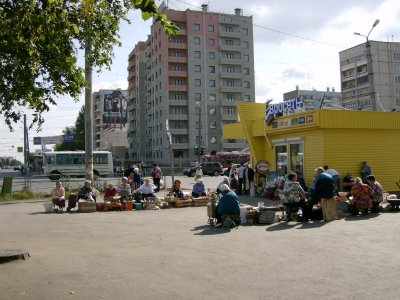 Little street market in Chelyabinsk
