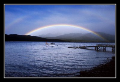 Arc en ciel sur le lac taupo
