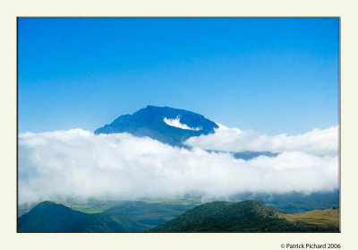 Piton des neiges depuis le volcan