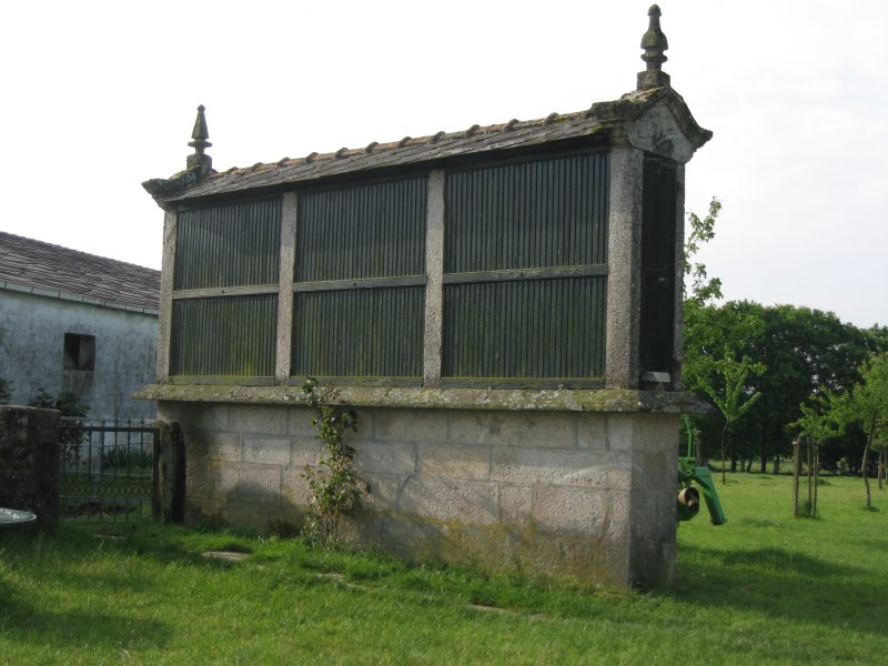 Typical Galician horreo that safekeeps corn from mice