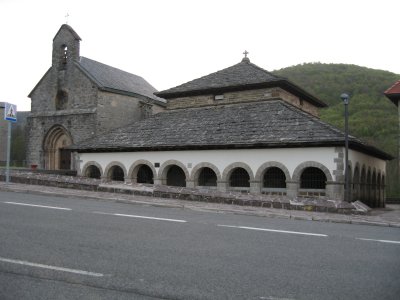 Capillas de Espiritu Santo y Santiago at Roncesvalles