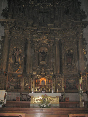 Altar Mayor of Iglesia de Santiago