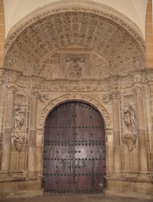Main entrance to the Iglesia Santa Maria in Los Arcos
