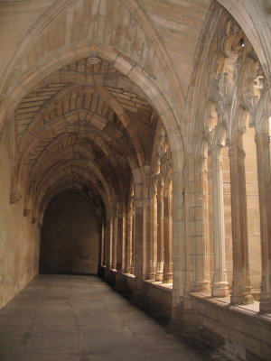 Cloister of Iglesia Santa Maria in Los Arcos