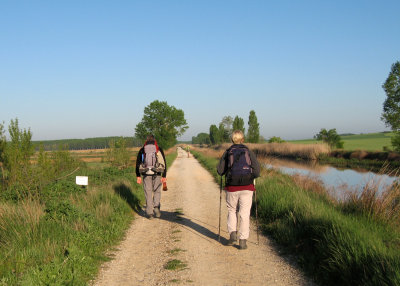 Elke, Peter and Hill alongside the Canal de Castilla